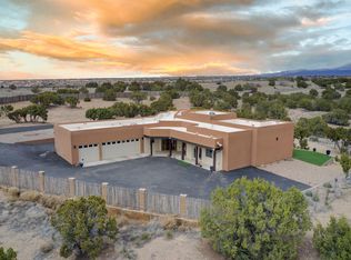 6 Churchill Rd, Santa Fe, NM 87508