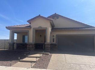 372 Saltford Dr, Horizon City, TX 79928