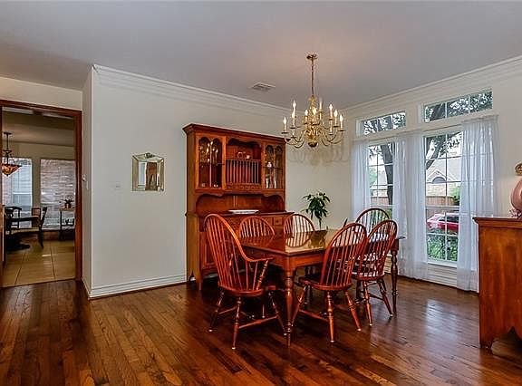 4th image of 4108 Westmoreland Dr