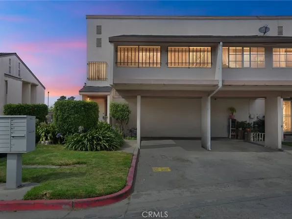933 Acosta Plz Unit 35, Salinas, CA 93905