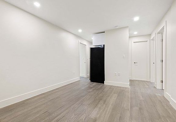 3rd image of 60 E 12th St APT 4L