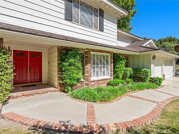 5th image of 18268 Lake Encino Dr