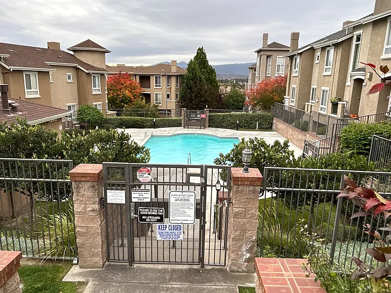 470 White Chapel Ave — Photo 17