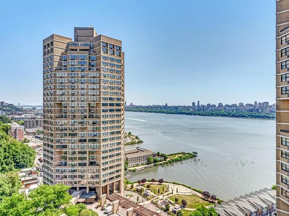 7000 Boulevard East Unit 34A, West New York, NJ 07093