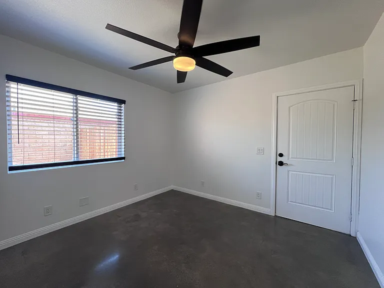14055 Honeysuckle Ln #1/2 — Photo 7