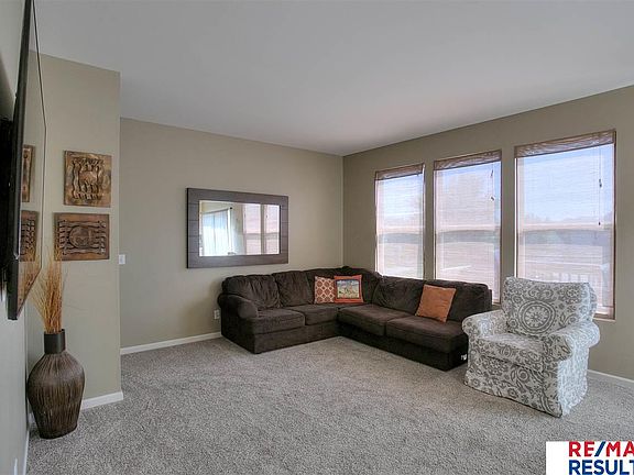 3rd image of 1597 N 208th Ave