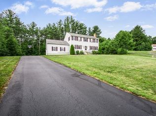 9 Whitney Dr, Ashburnham, MA 01430