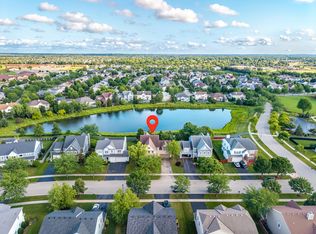 11253 Victoria Ln, Huntley, IL 60142