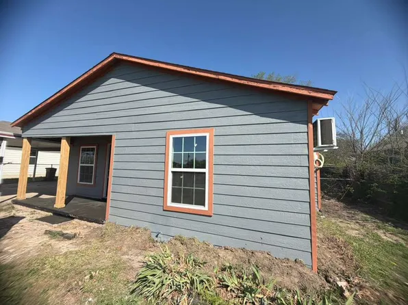 5229 Velma Dr, Fort Worth, TX 76105