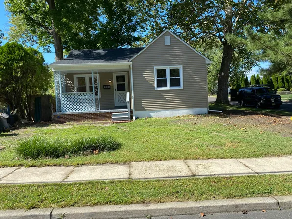 900 Scott Ave, Lindenwold, NJ 08021