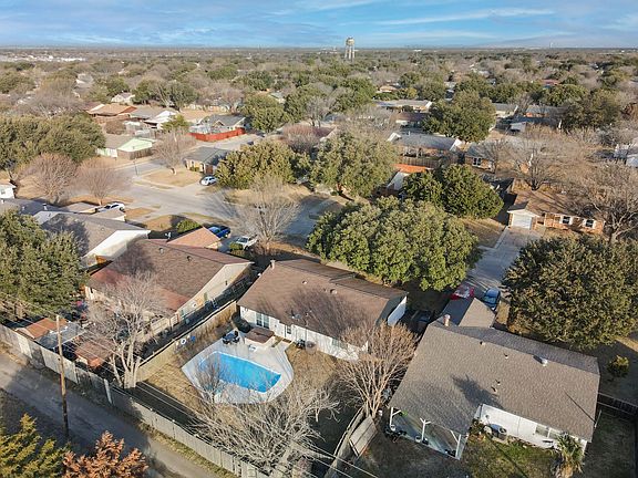 2nd image of 5112 Arbor Glen Rd