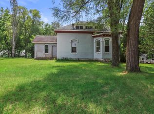 318 W Albert St, Portage, WI 53901
