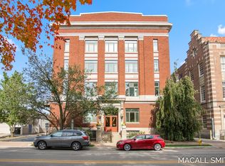17 W 10th St SUITE 10, Holland, MI 49423