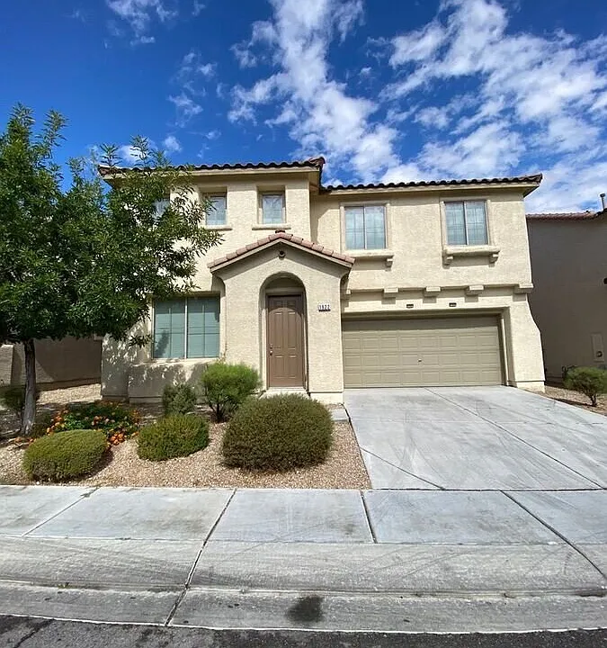 1922 Silver Crest Ct
