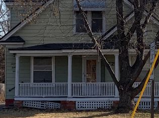 721 S 9th St, Salina, KS 67401