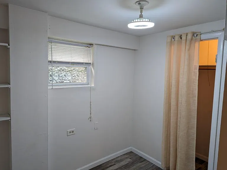 3239 N Southport Ave #RG — Photo 6