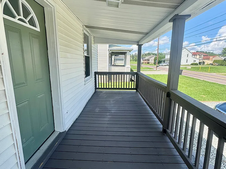 1537 Mount Pleasant Connell Rd — Photo 9