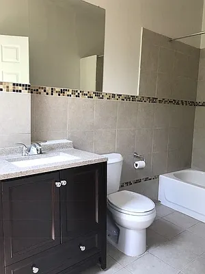 Rented by G2 Realty Group LLC | media 32