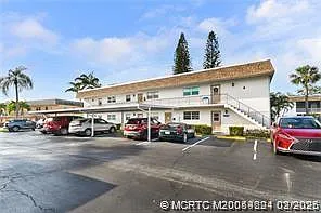 2950 SE Ocean Blvd #4
