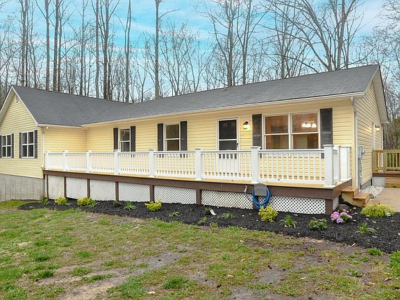 3rd image of 36910 W Lakeland Dr