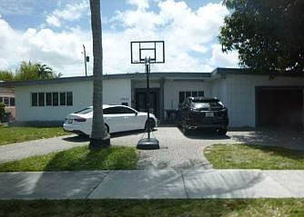 1st image of 19500 NE 19th Ave
