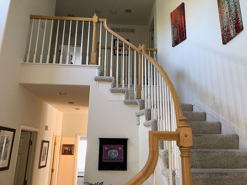 2nd image of 2713 Limestone Pl