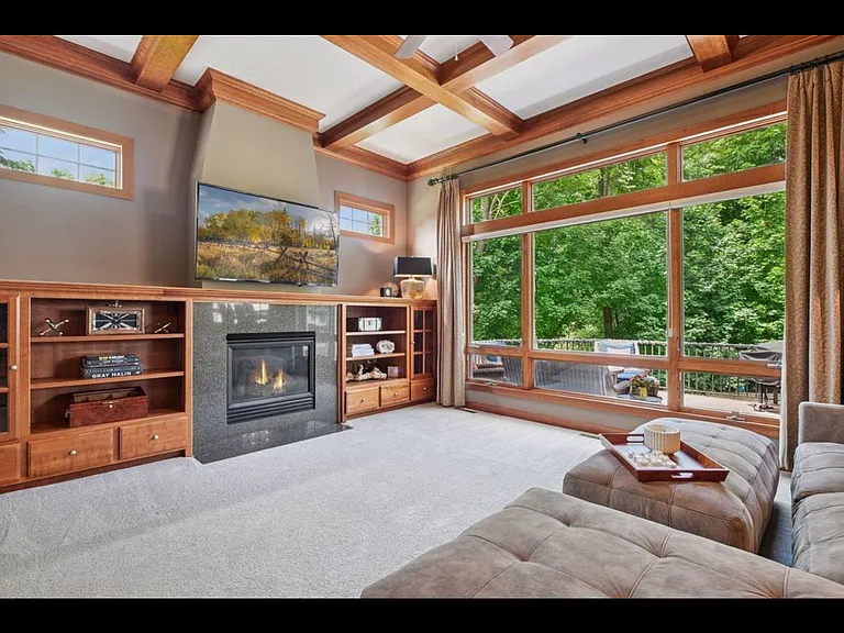 15208 Fairway Heights Rd NW — Photo 10