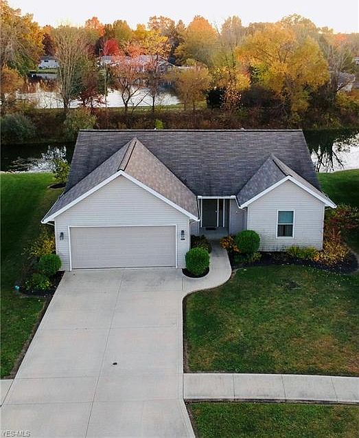 1st image of 4834 Mandarin Dr