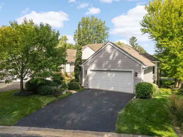 2934 Pelican Point Cir, Mound, MN 55364
