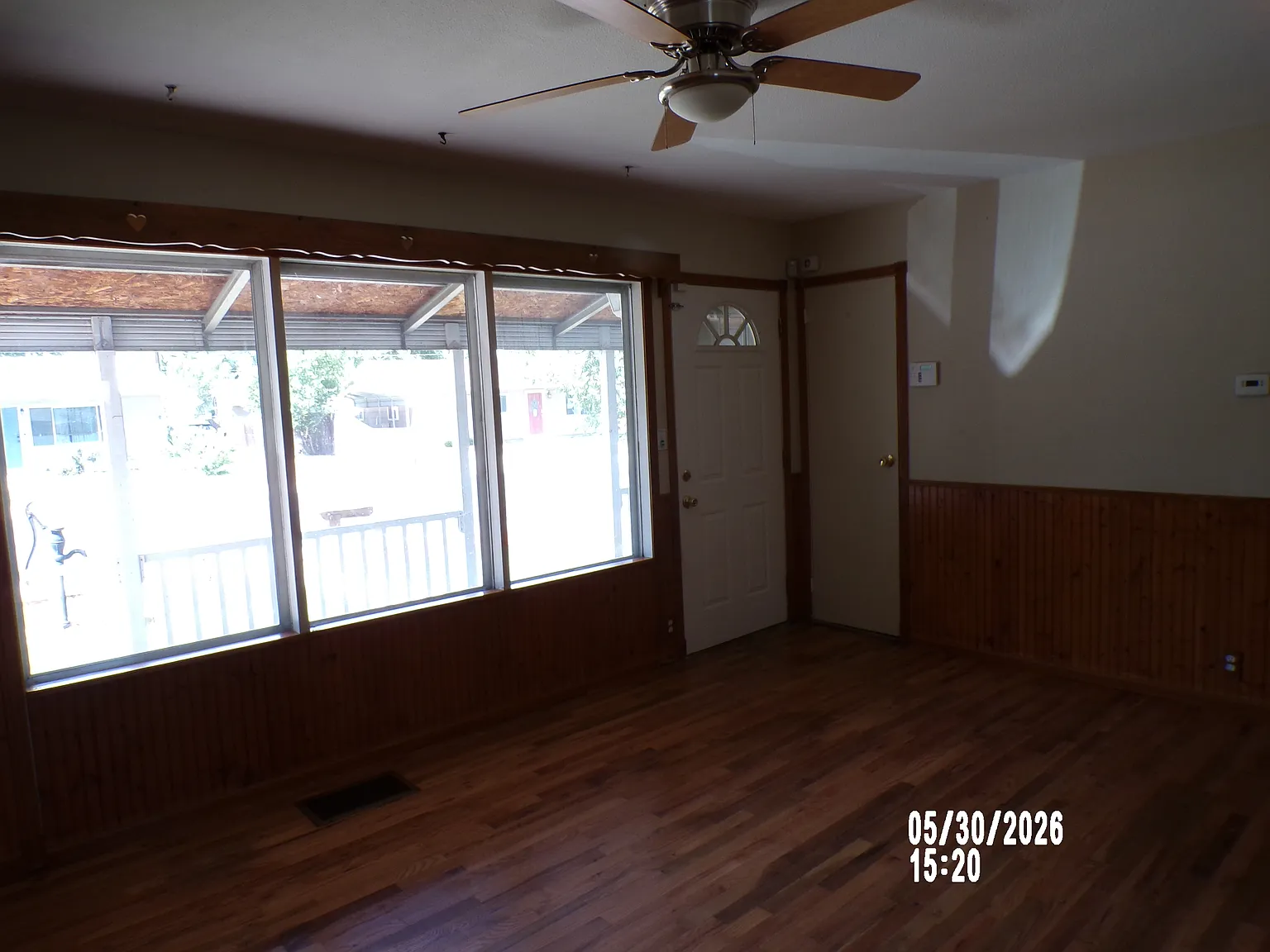 3 bed, 894 sqft, $1,790 — Photo 4