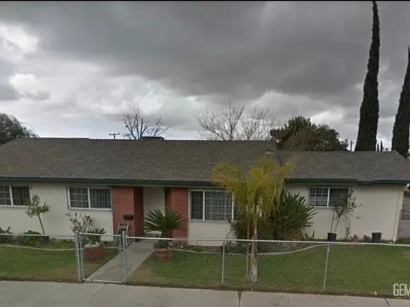 1120 Oswell St, Bakersfield, CA 93306