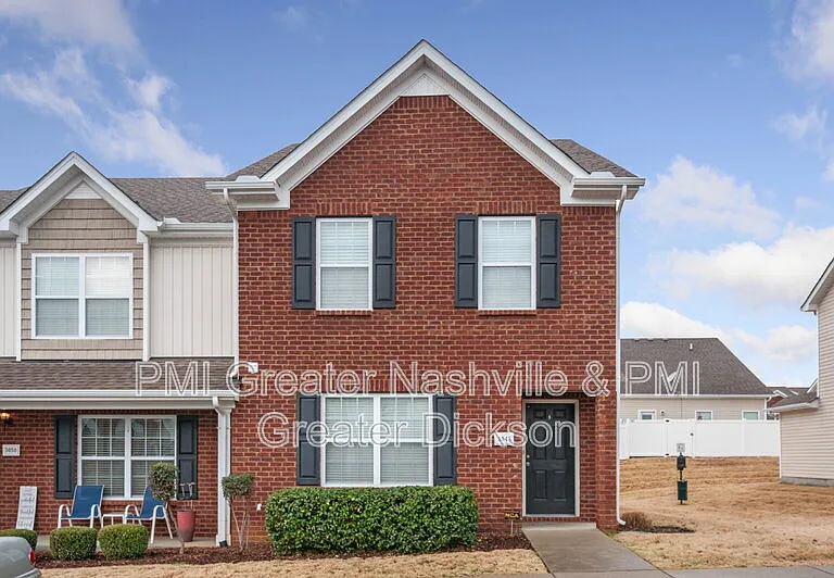 3048 Burnt Pine Dr — Photo 1