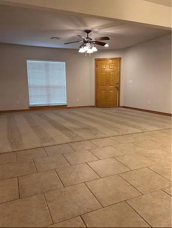 1 bed, 980 sqft, $1,150 — Photo 2