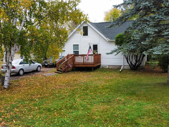 220 Sunset Ave NW, Bagley, MN 56621