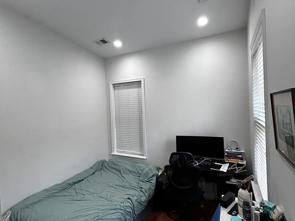 1845 Ontario Pl NW #2