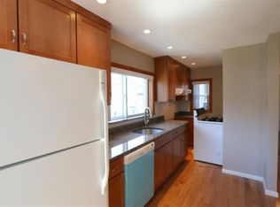 8 Meacham Rd #1I, Cambridge, MA 02140