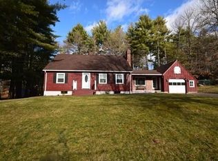 39 Brookside Dr, Hampden, MA 01036