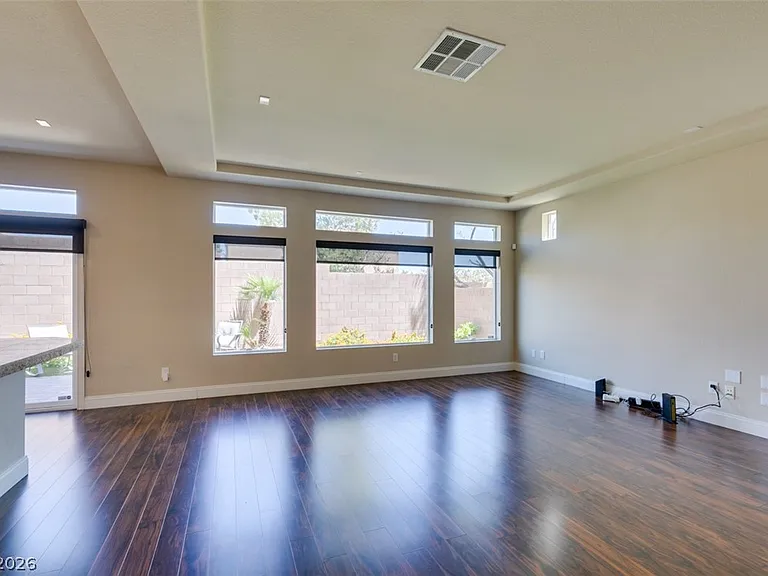6038 Belvedere Canyon Ave — Photo 8