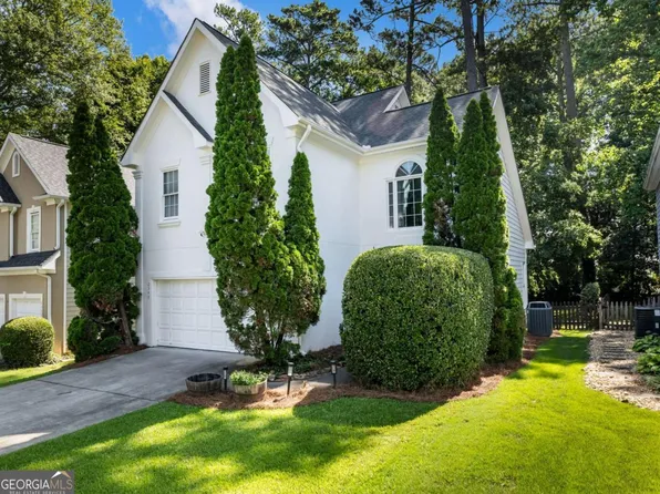 2348 Logan Cir NE, Atlanta, GA 30319