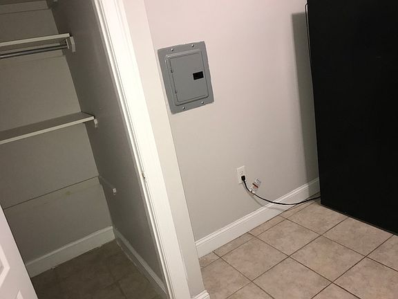 3rd image of 3143 Kennedy Blvd APT 302