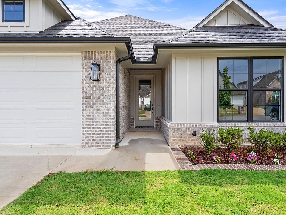 1st image of 7123 Alexander Dr