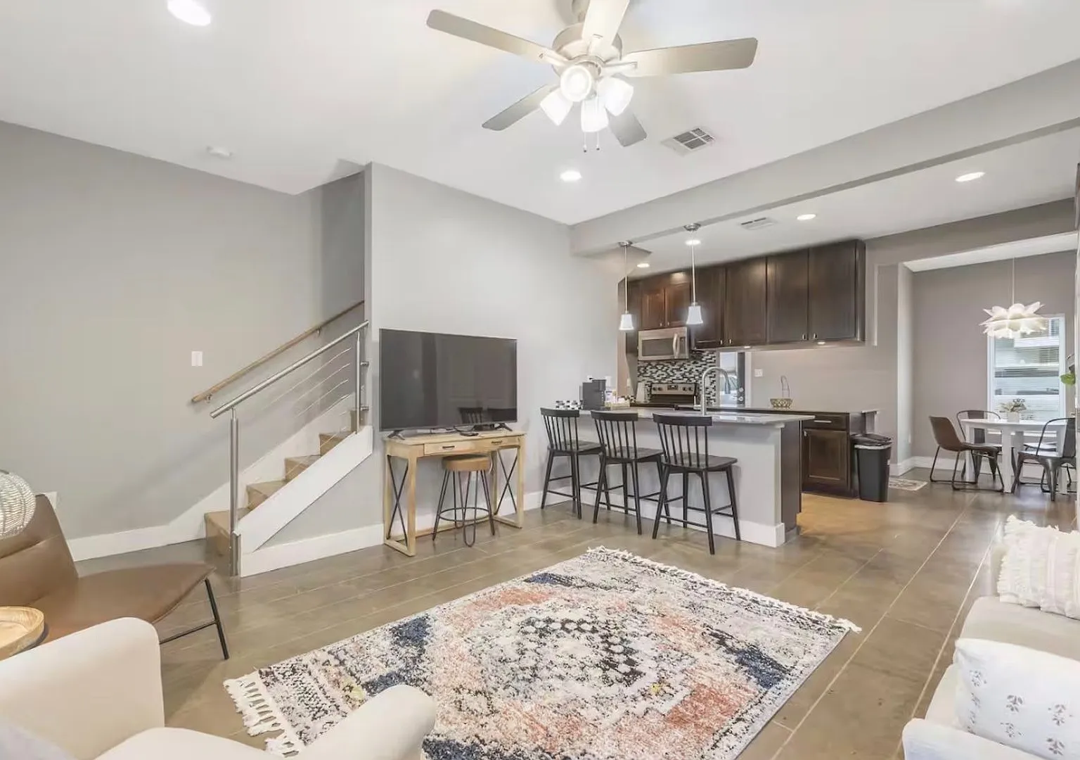 Fully Furnished Rental Available In Lafayette! — Photo 3