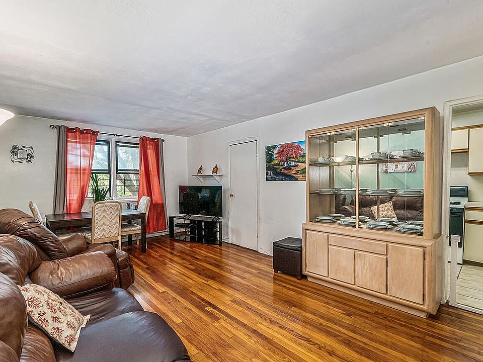 1st image of 8410 153rd Ave APT 2A