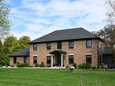 36W338 McKay Dr, St Charles, IL, 60175