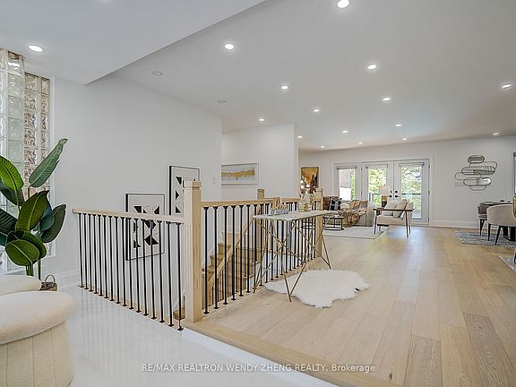 5th image of 25 Dalmeny Rd
