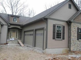 8278 S Stoneridge Rd, Bloomington, IN 47401