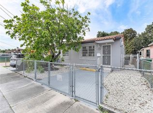 760 NW 32nd Ct #762, Miami, FL 33125