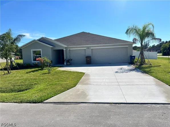 436 Parish Dr, Lehigh Acres, FL 33974