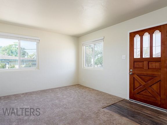3rd image of 6821 Ives Ct