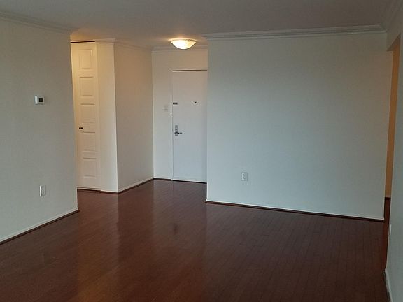 4th image of 4500 S Four Mile Run Dr APT 1223